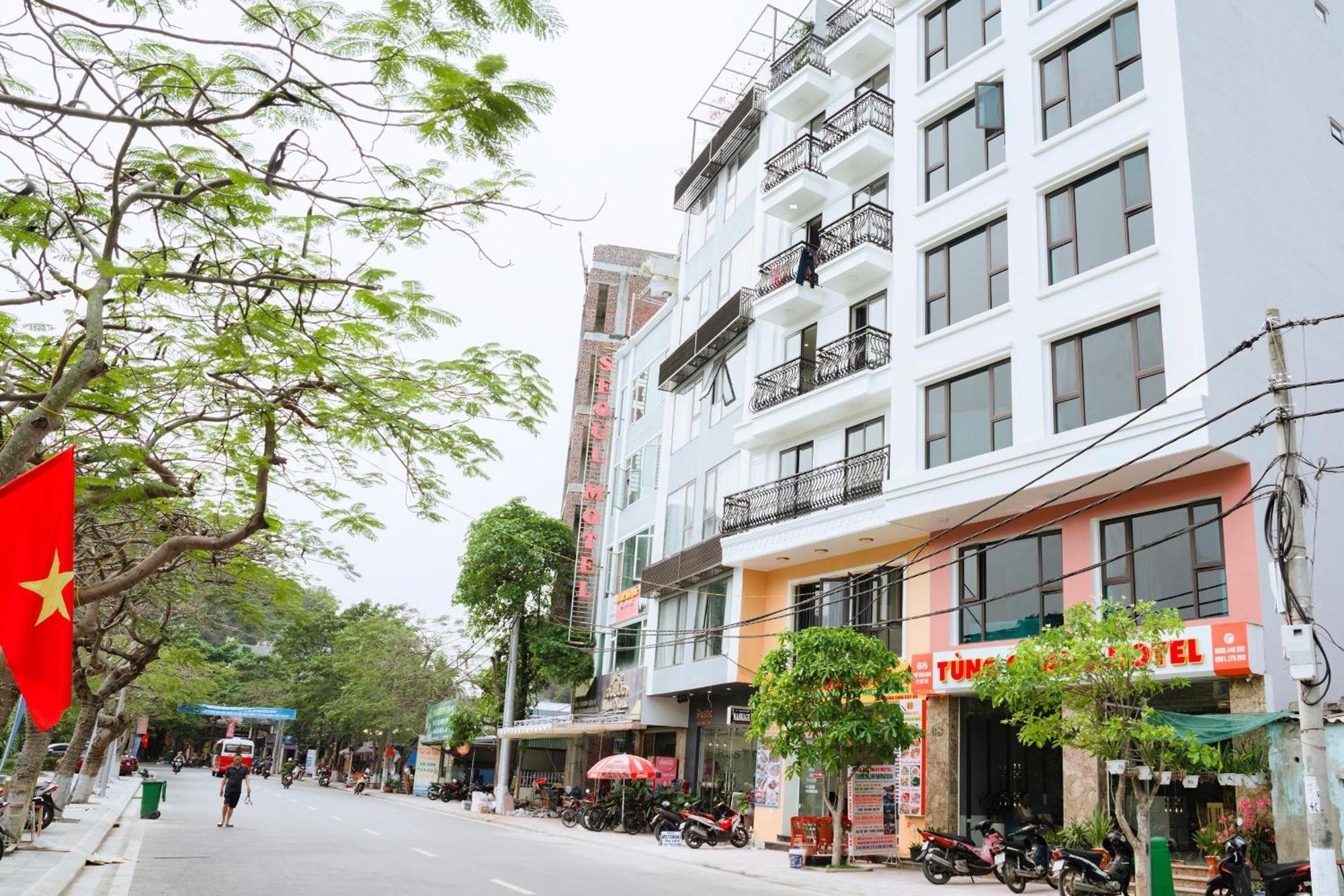 Sea Balcony Hotel Dong Khe Sau Exterior photo